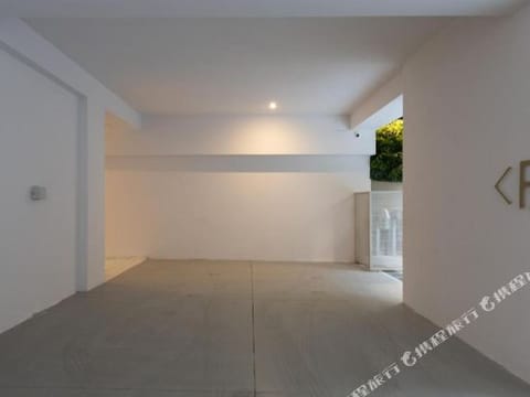 Hotel Interior/Public Areas