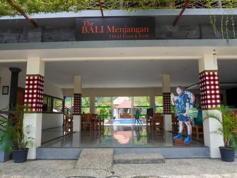 Hotel Interior/Public Areas