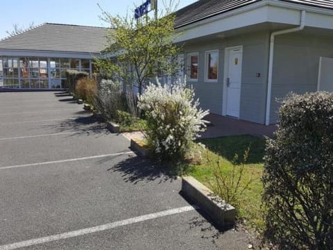 Hotel Interior/Public Areas