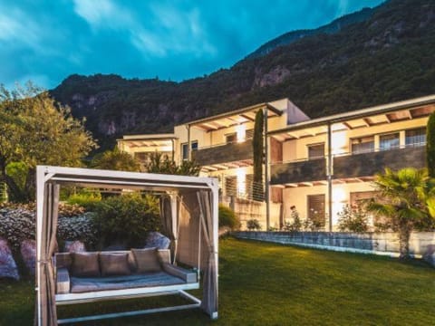 Hotel Interior/Public Areas