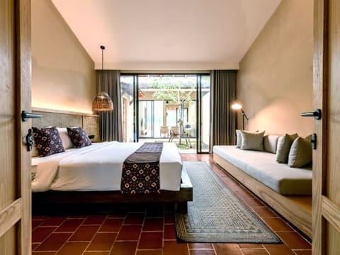 Hotel Interior/Public Areas