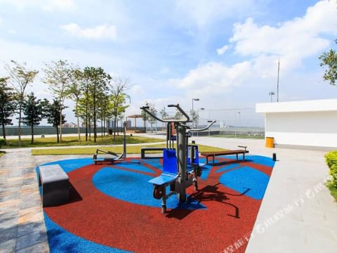 Fitness & Recreational Facilities