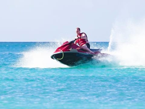 Fitness & Recreational Facilities