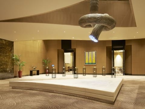 Hotel Interior/Public Areas