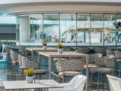 Hotel Interior/Public Areas