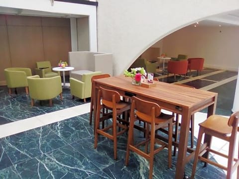 Hotel Interior/Public Areas