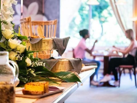 Hotel Interior/Public Areas