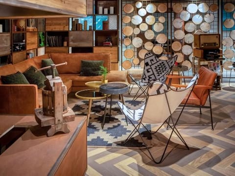 Hotel Interior/Public Areas