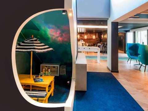 Hotel Interior/Public Areas