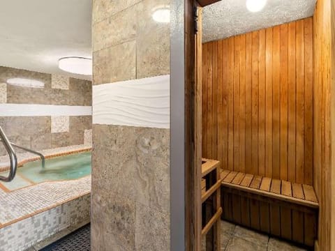 Fitness & Recreational Facilities