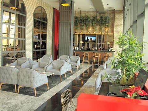 Hotel Interior/Public Areas