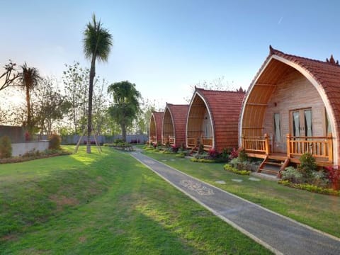 Hotel Interior/Public Areas