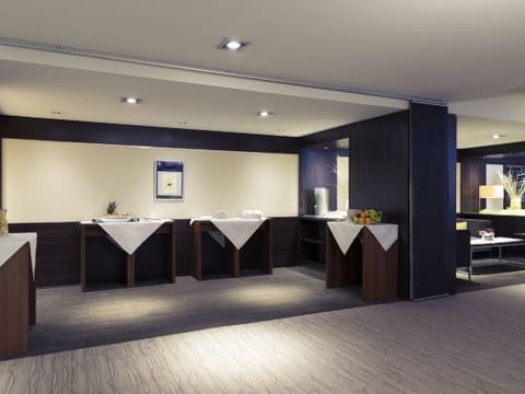 Hotel Interior/Public Areas