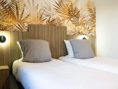 Hotel Interior/Public Areas