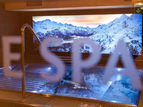 Fitness & Recreational Facilities