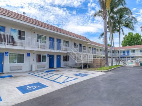 Hotel Interior/Public Areas