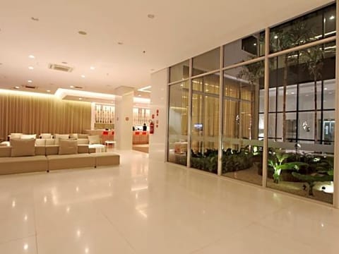 Hotel Interior/Public Areas