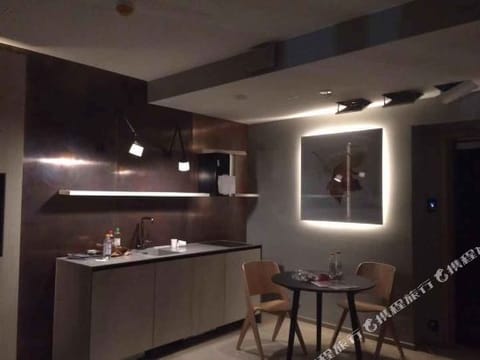 Hotel Interior/Public Areas