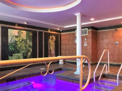 Fitness & Recreational Facilities