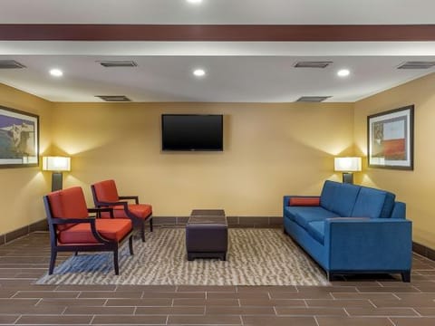 Hotel Interior/Public Areas