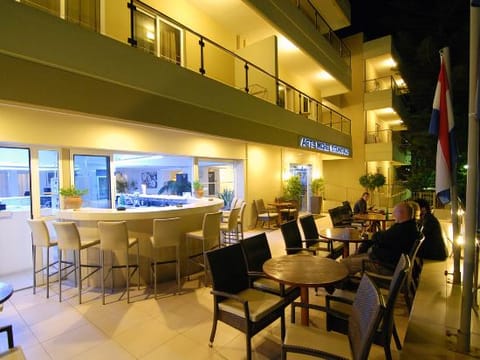 Hotel Interior/Public Areas