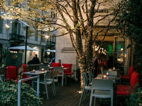 Hotel Interior/Public Areas