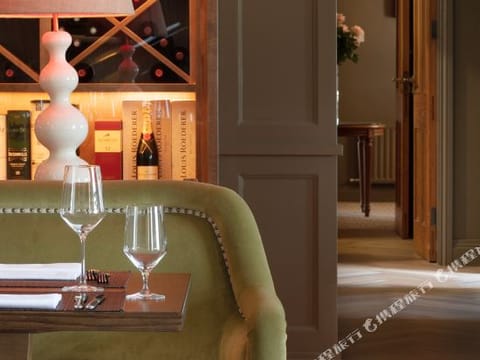 Hotel Interior/Public Areas