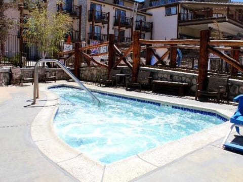 Fitness & Recreational Facilities