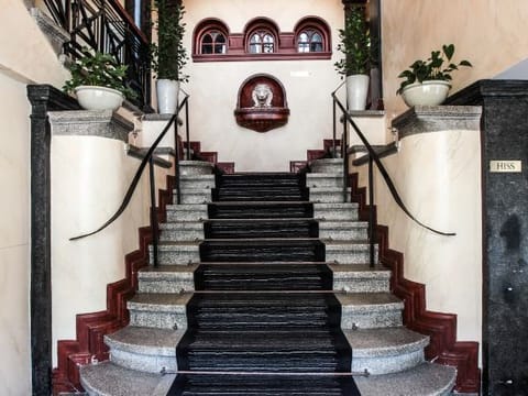 Hotel Interior/Public Areas