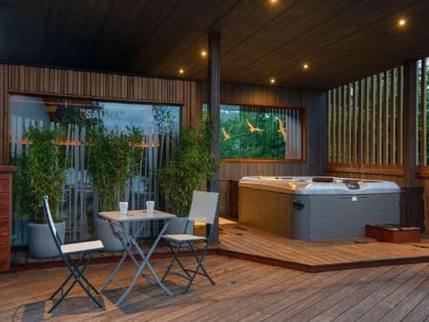 Fitness & Recreational Facilities