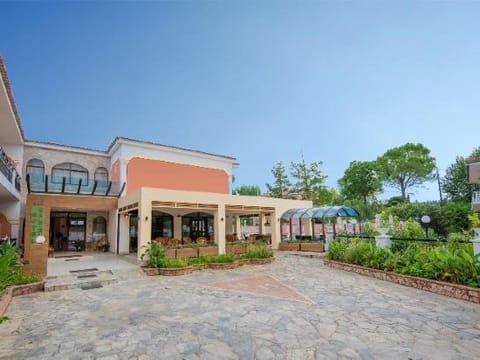 Hotel Interior/Public Areas