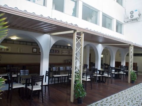 Hotel Interior/Public Areas