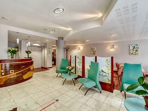 Hotel Interior/Public Areas