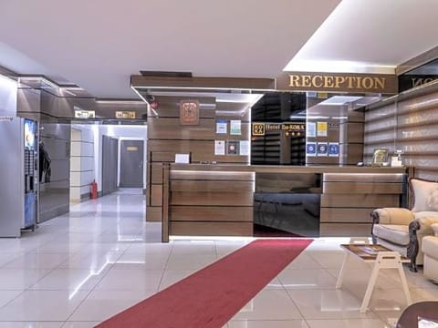 Hotel Interior/Public Areas