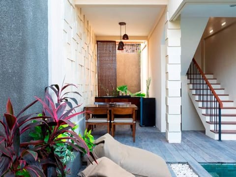 Hotel Interior/Public Areas