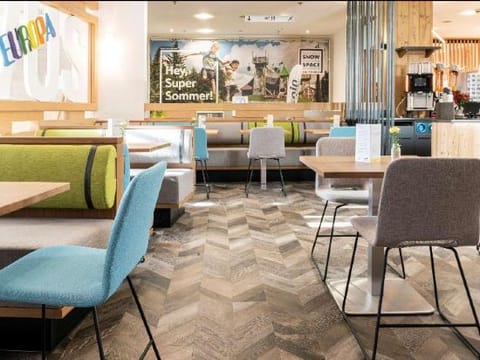 Hotel Interior/Public Areas
