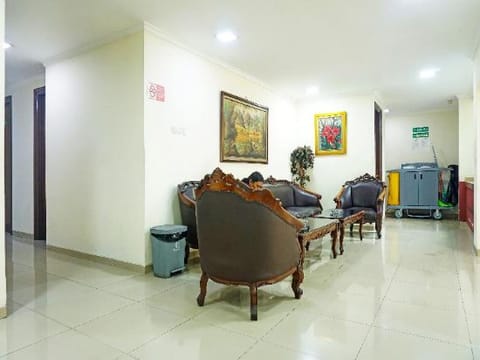 Hotel Interior/Public Areas