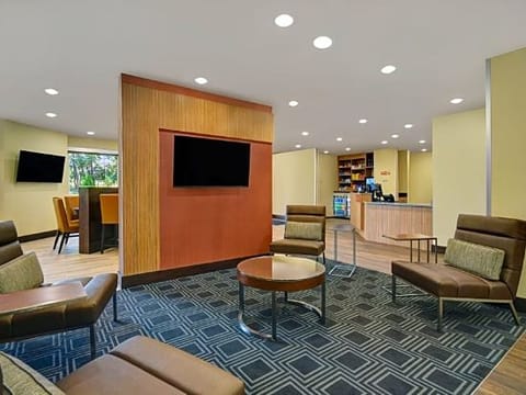 Hotel Interior/Public Areas