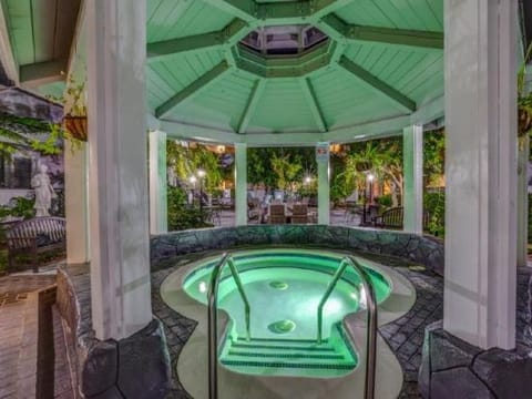 Fitness & Recreational Facilities