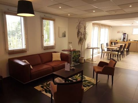 Hotel Interior/Public Areas