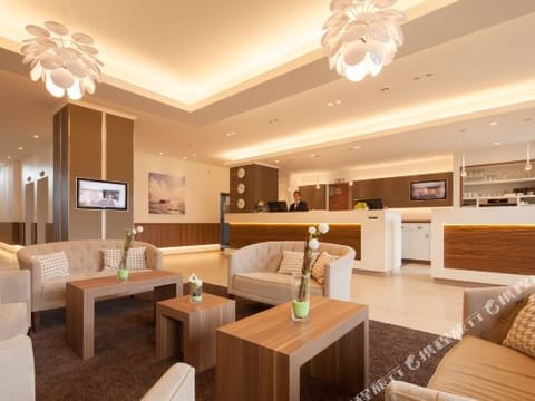 Hotel Interior/Public Areas