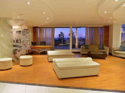 Hotel Interior/Public Areas