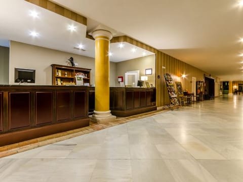 Hotel Interior/Public Areas