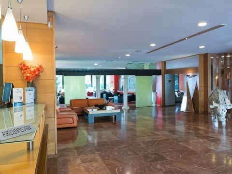 Hotel Interior/Public Areas