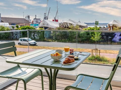 Hotel Interior/Public Areas