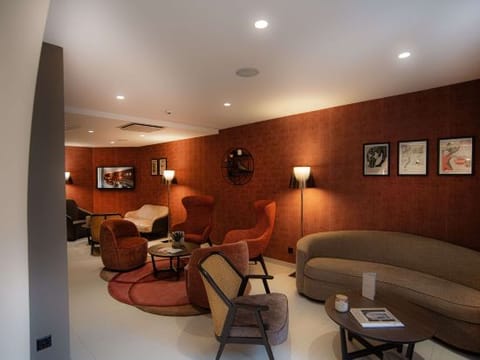 Hotel Interior/Public Areas