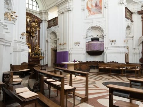 Hotel Interior/Public Areas