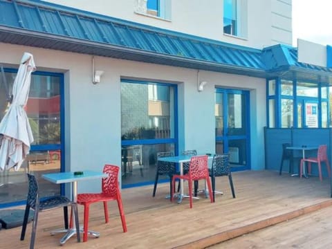 Hotel Interior/Public Areas