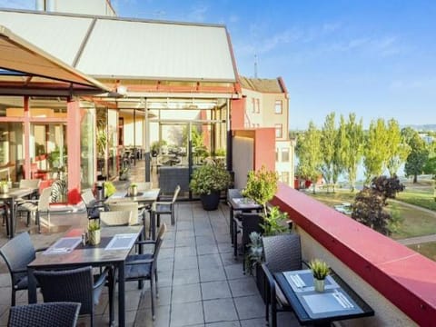 Hotel Interior/Public Areas