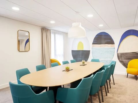 Hotel Interior/Public Areas